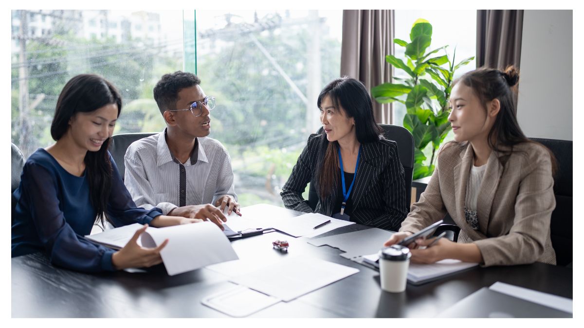 Assistant Manager – Commercial & Business Support | Emirates Flight Catering Dubai | $85K+ Salary